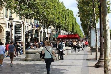 Little Boudoir Of Paris Champs-Elysees Διαμέρισμα Εξωτερικό φωτογραφία